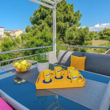 Διαμέρισμα Cozy In With Wifi *
